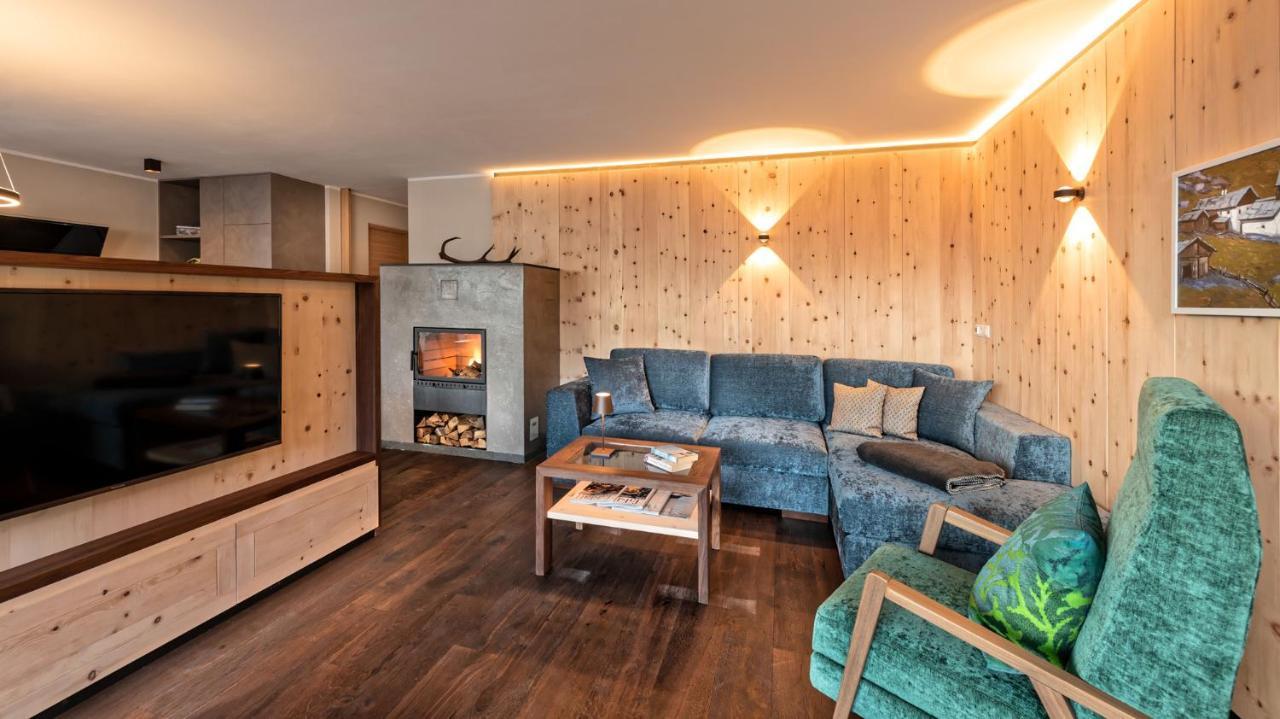Silent Luxury Chalet Laiet San Valentino alla Muta Bagian luar foto