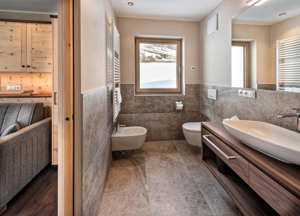 Silent Luxury Chalet Laiet San Valentino alla Muta Bagian luar foto