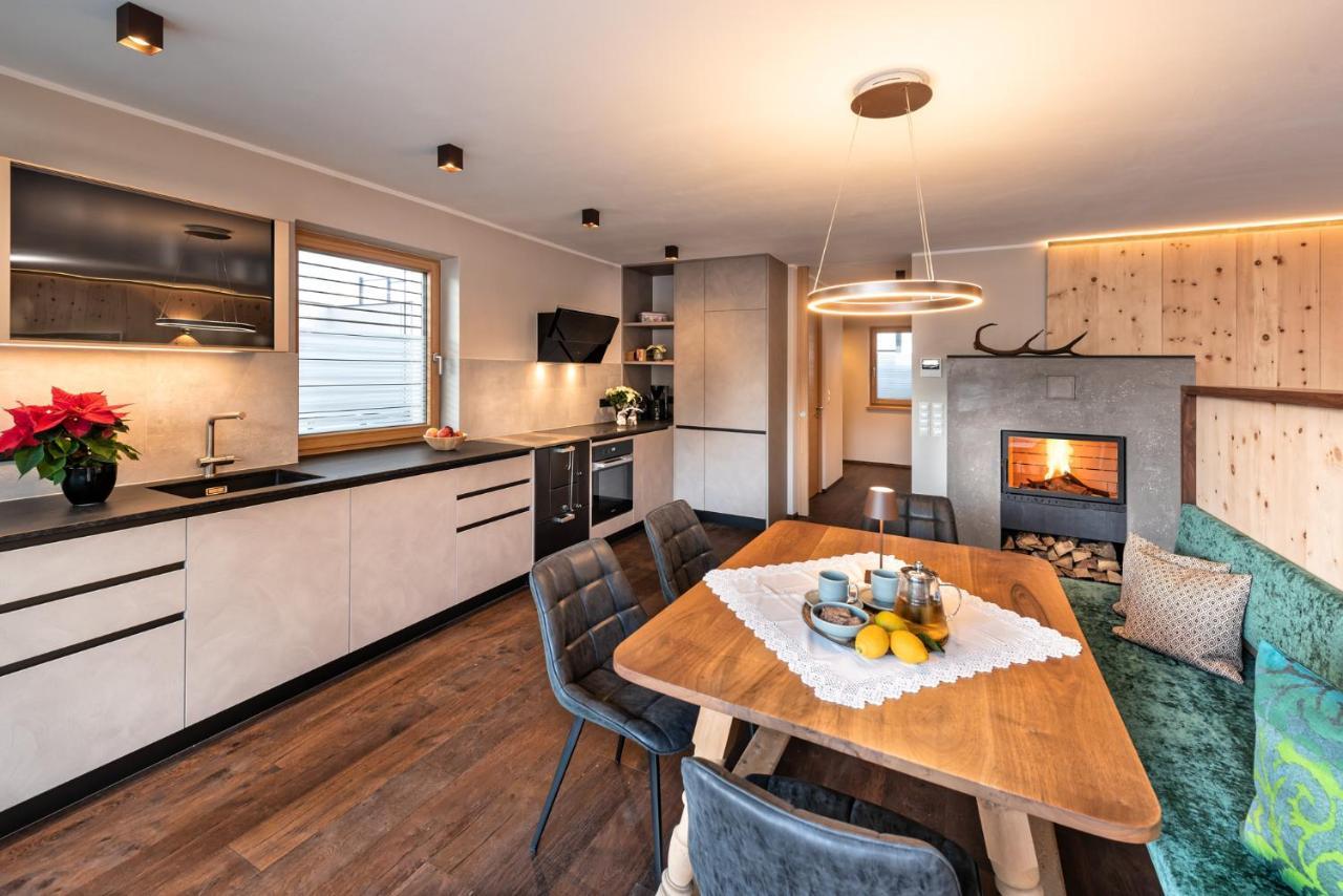 Silent Luxury Chalet Laiet San Valentino alla Muta Bagian luar foto