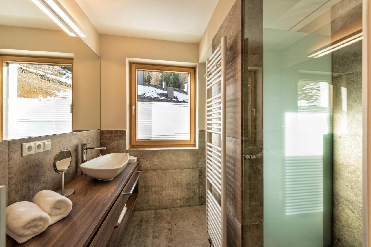 Silent Luxury Chalet Laiet San Valentino alla Muta Bagian luar foto