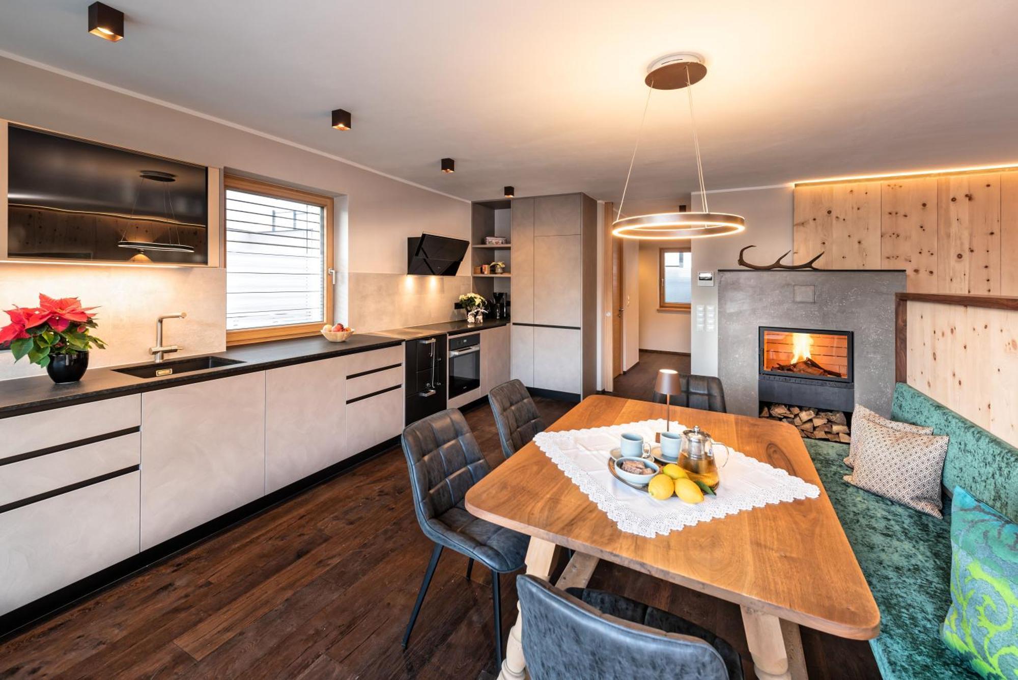 Silent Luxury Chalet Laiet San Valentino alla Muta Bagian luar foto